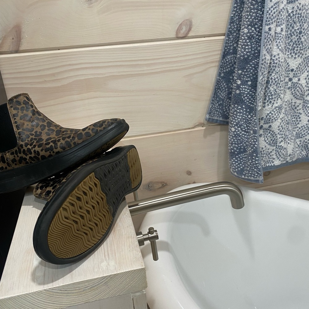 Hey Dude Leopard Print Ankle Boots - Picture 2 of 3